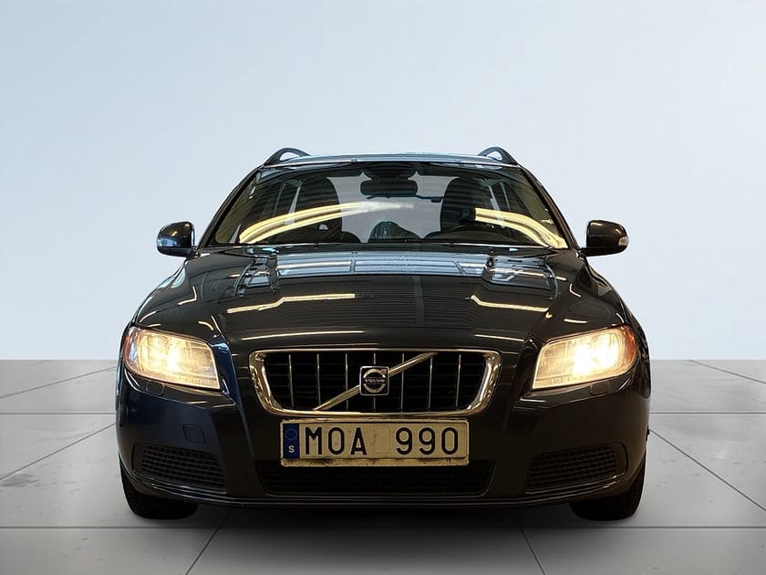Bild 2 av Volvo V70 2.5FT Geartronic Drag/SoV-Däck/Värmare/Skinn