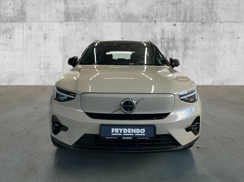 Bilde 2 av Volvo EX40 Twin Motor Ultra KROK|PANO|19"|PIXEL|360|H&K|TONEDE
