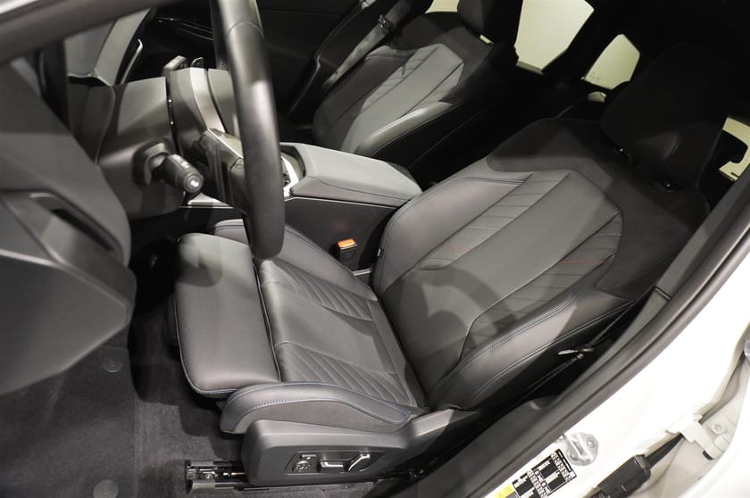 Bild 4 av BMW X3 30e xDrive