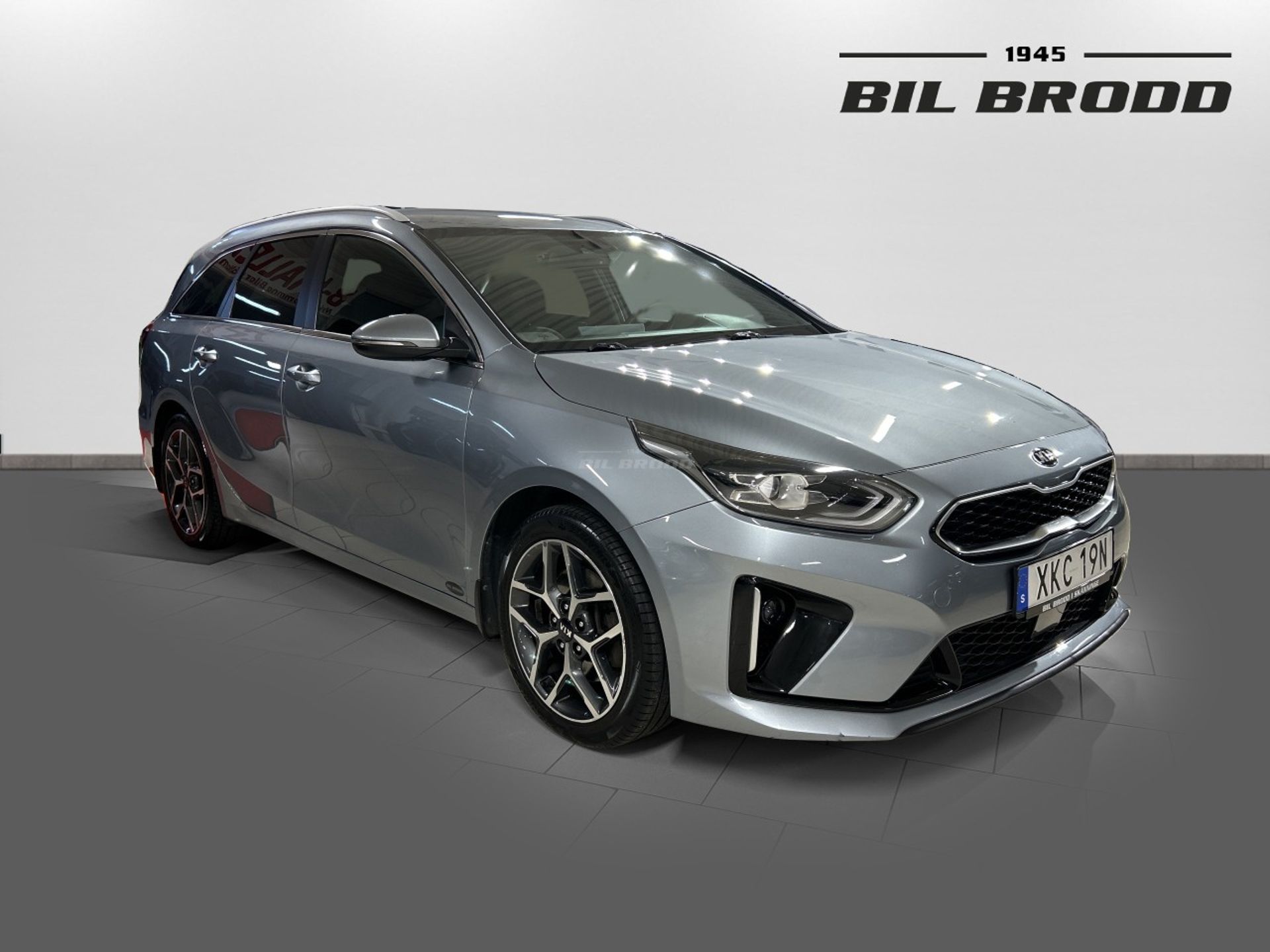 Kia Ceed SW 1.4 T-GDI DCT GT-Line Drag 2020, photo 3/10