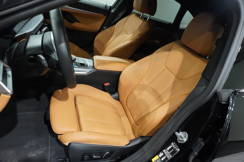 Bild 4 av BMW i4 M50 xDrive Gran Coupé Active Edt. Drag HiFi Fartpilot Adaptiva-Led PA