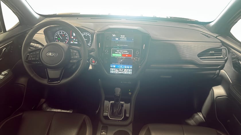 Bild 4 av Subaru Forester e-Boxer 2.0I Touring