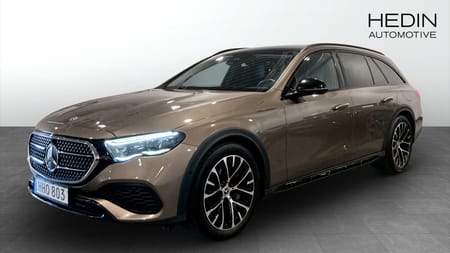Mercedes-Benz E 300 de 4MATIC All-Terrain / Superscreen / Panorama