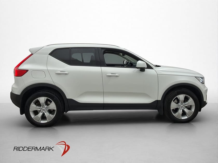 Bild 4 av Volvo XC40 B4 Advanced Drag Kamera Navi CarPlay Värmare