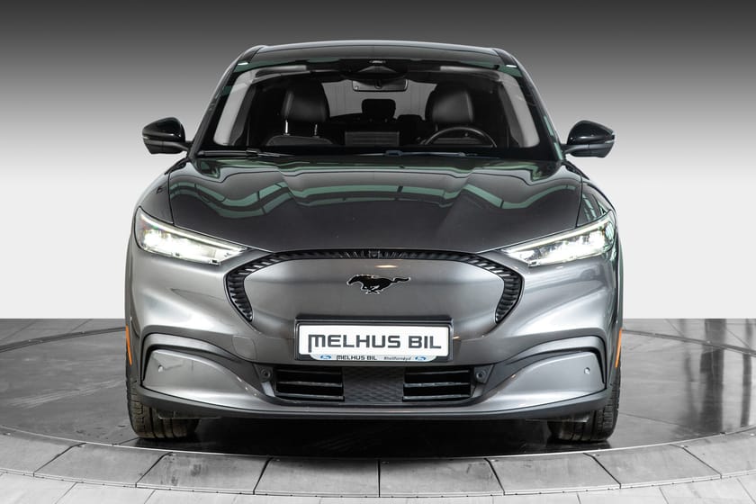 Bilde 2 av Ford Mustang Mach-E Standard Range RWD Teknopakke