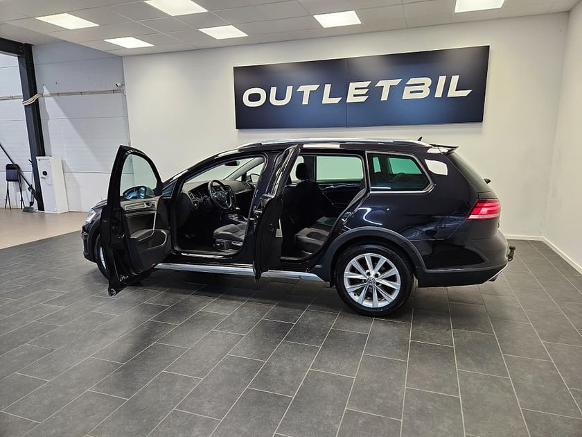 Bild 3 av Volkswagen Golf Alltrack 2.0 TDI 184hk 4Motion 4x4 Värmare Drag Backkamera