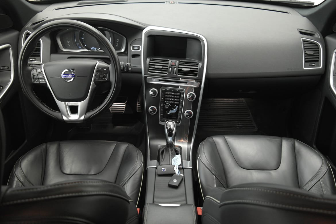 Volvo XC60 2017 - miniatyr 16