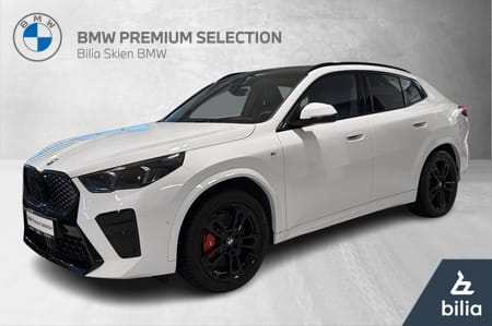 BMW iX2 xDrive30