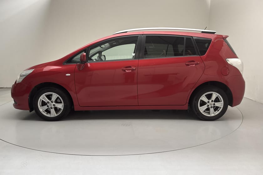Bild 2 av Toyota Verso 1.8 (147hk)  Backkamera Drag