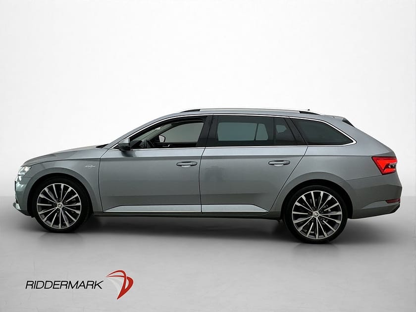 Bild 4 av Škoda Superb iV Kombi Skoda Business Edt Värmare Drag Kamera CarPlay