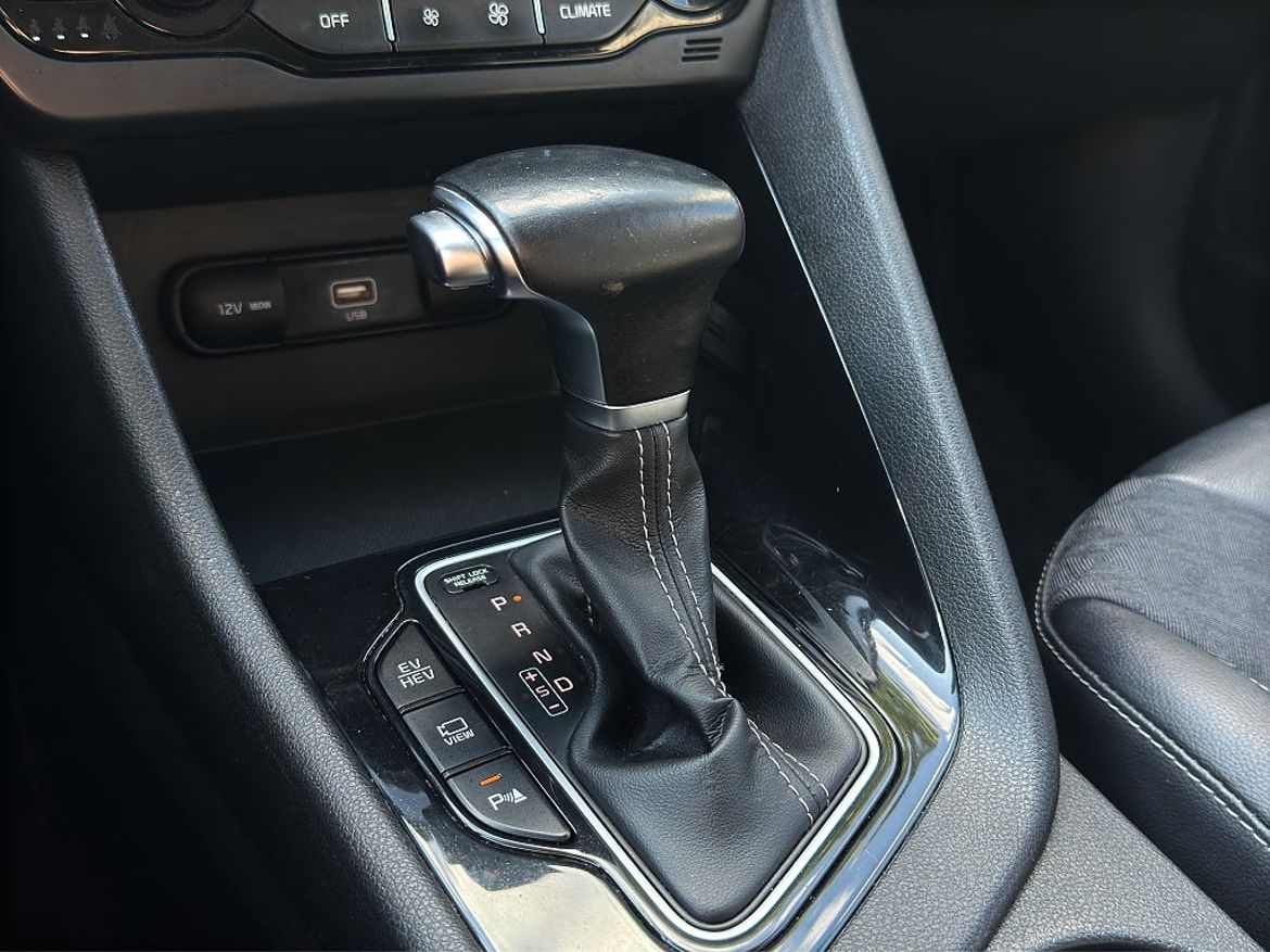 Kia Niro P-HEV, bild 16 av 22