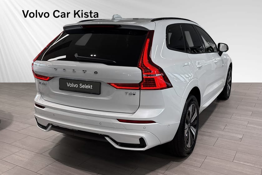 Bild 5 av Volvo XC60 T6 Plus Dark Nordic Edition Läder Drag Pano 360