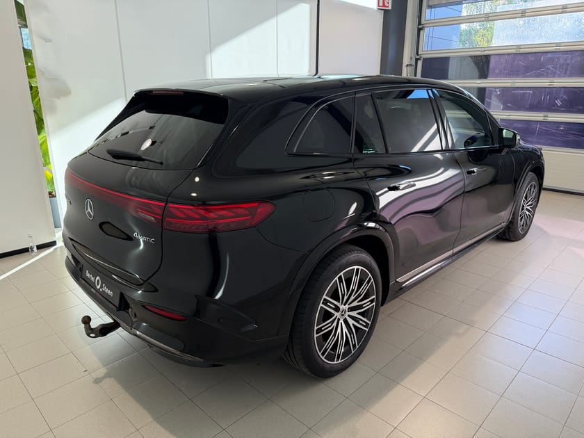 Bilde 3 av Mercedes-Benz EQS SUV 450 4MATIC / 7-SETER / AMG LINE / BAKAKSELSTYRING