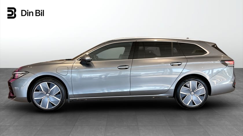 Bild 2 av Volkswagen Passat Variant eHybrid 272 DSG R-LINE