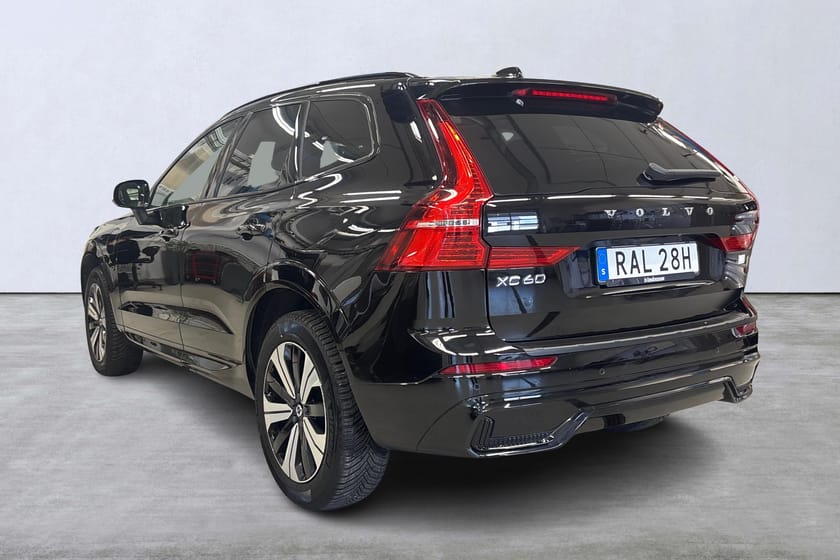 Bild 4 av Volvo XC60 Recharge T6 Plus Dark