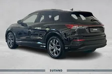 Thumnail bilde 2 av Audi Q4 55 e-tron quattro