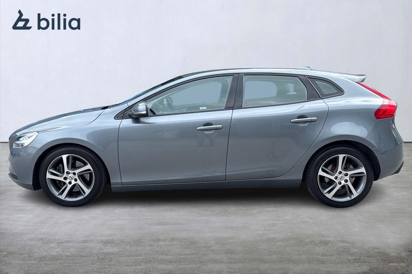 Bild 3 av Volvo V40 T3 aut Business Advanced/Bränslevärmare/Navigation