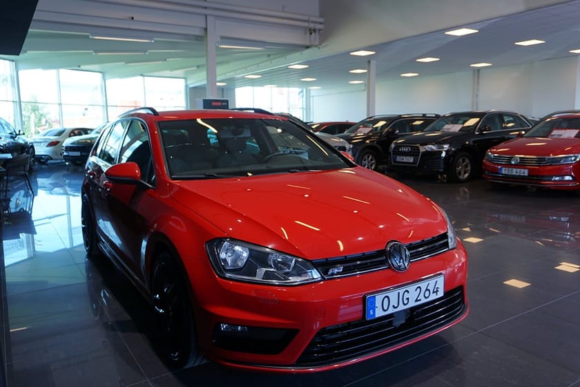 Bild 5 av Volkswagen Golf Sportscombi 2.0 TDI DPF BMT GT 150hk R-line