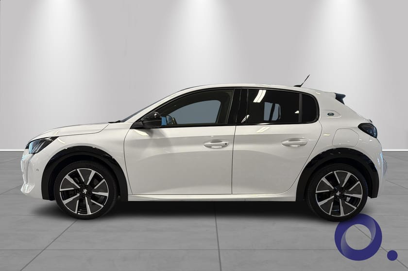 Bilde 2 av Peugeot e-208 GT 136hk | ADAPTIV CRUSIE, CARPLAY, KAMERA, NAVI++