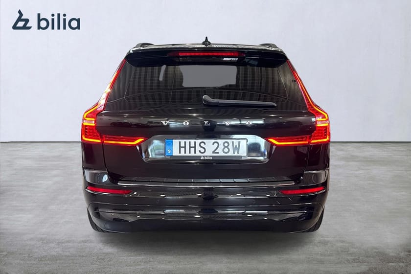 Bild 5 av Volvo XC60 B4 Diesel Momentum Advanced Edt II Dragkrok Tonade rutor Driver Assistance
