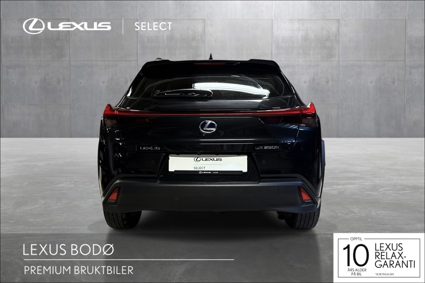 Bilde 5 av Lexus UX 250h E-Four Comfort Tech&Navi / Rentekampanje 1,95%