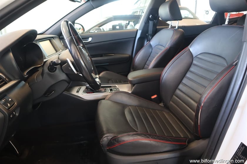 Bild 4 av Kia Optima Sport Wagon 1.6 T GDi SW 180hk GT-Line Aut Drag Navi Skinn Svensksåld