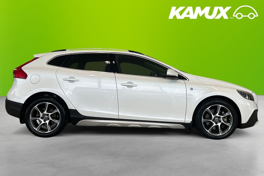 Bild 2 av Volvo V40 Cross Country D2 Ocean Race Business Edition PRO Skinn Drag