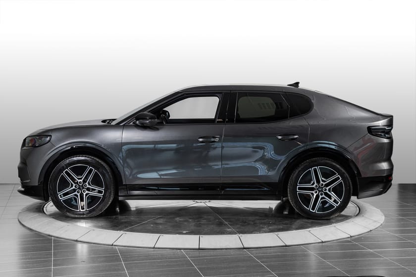 Bilde 5 av Ford Capri EV Extended Range AWD Premium Ext. | AGR-seter | Panorama | Krok