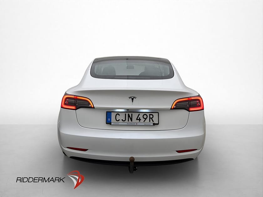 Bild 4 av Tesla Model 3 Standard Range Autopilot Dragkrok MOMS