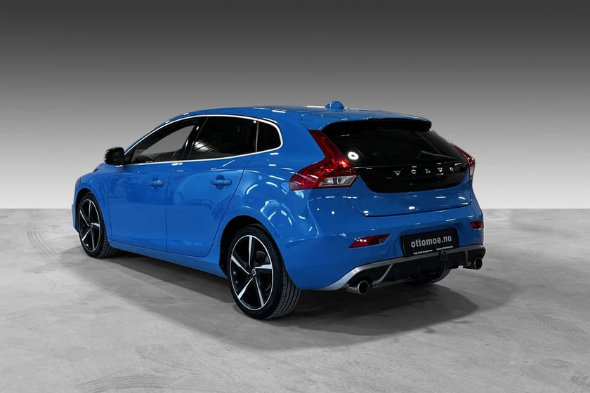 Bilde 5 av Volvo V40 D2 R-Design | KAMERA | KROK | FORVARMER | LED BAR