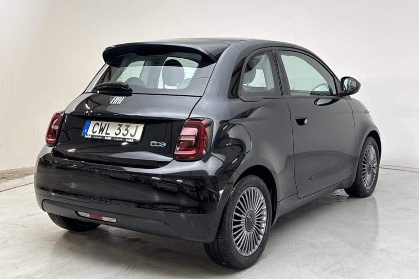 Bild 3 av Fiat 500e (118hk) Icon GPS Nyservad