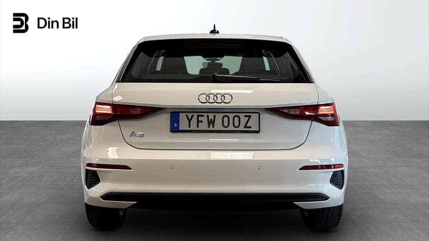 Bild 5 av Audi A3 Sportback 35 TFSI 150HK 6-växlad Proline / CarPlay