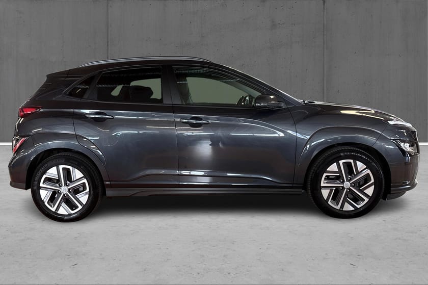 Bilde 4 av Hyundai Kona Electric 64 kWh 64kWh Premium Skinn, Krell, Soltak, HUD