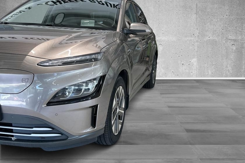 Bilde 5 av Hyundai Kona Electric 64 kWh L.R. Navi, R-Kamera, HUD, P-Varmer.