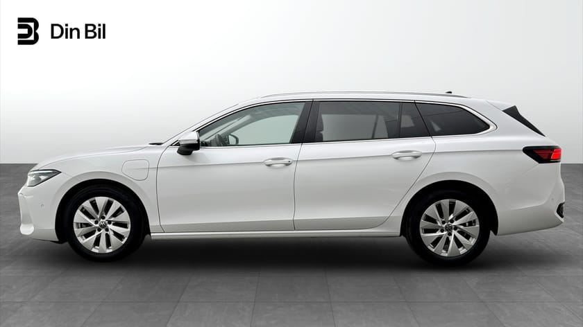 Bild 2 av Volkswagen Passat Variant eHybrid Business DSG Drag/P-värmare