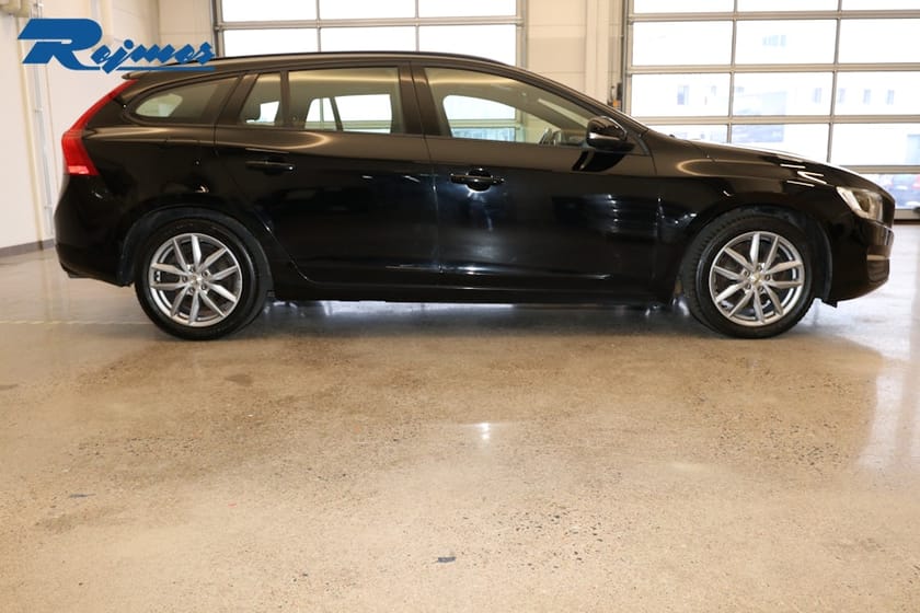 Bild 3 av Volvo V60 T3 Classic Edition