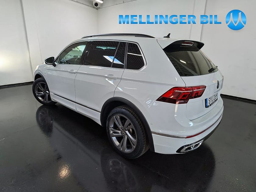 Bild 4 av Volkswagen Tiguan eHybrid R-Line 245hk Drag | Cockpit