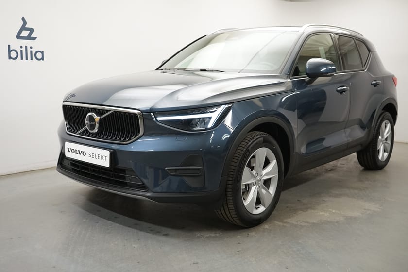 Bild 1 av Volvo XC40 B3 FWD Bensin Core, Navigation, Baklucka elmanövrerad
