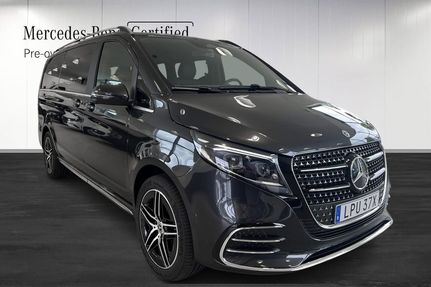 Bild 2 av Mercedes-Benz V 300d 4MATIC 3.2t 300 D LÅNG AVANTGARDE |4X4|VÄLUTRUSTAD|SNABB LEVERANS