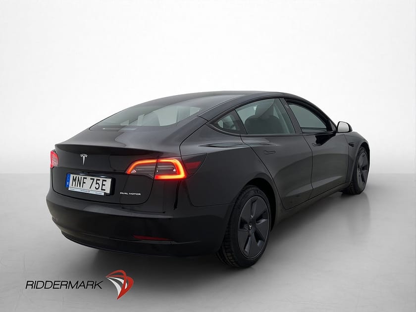 Bild 4 av Tesla Model 3 Long Range AWD Autopilot Svensksåld MOMS