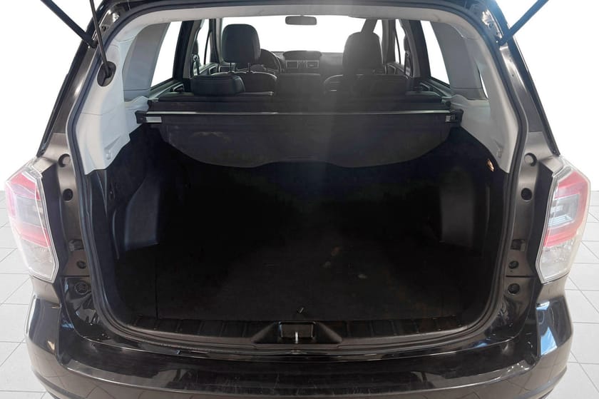 Bilde 5 av Subaru Forester 2.0 150 HK AUT | SPORT PREMIUM | SKINN | SOLTAK