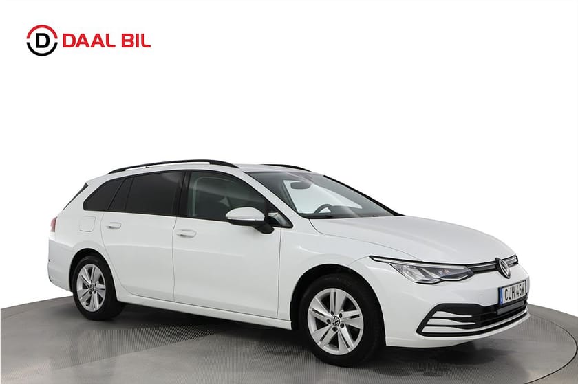 Bild 4 av Volkswagen Golf Sportscombi 1.5 eTSI 131HK COCKPIT P-VÄRM NFC PSENS