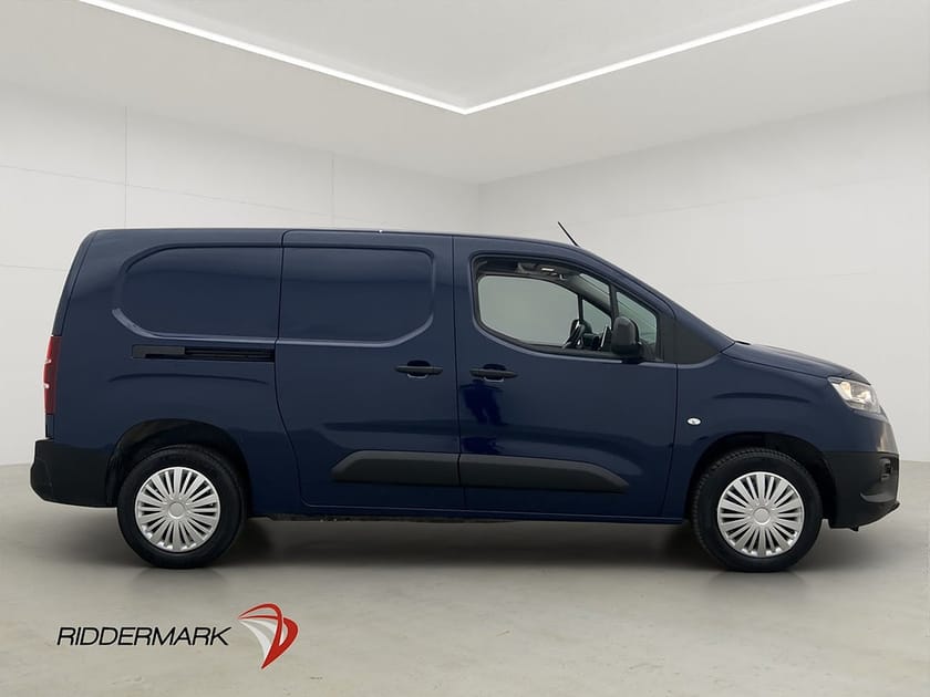 Bild 2 av Toyota ProAce City proace-city L2 Värm Drag CarPlay 2xDörr B-Kamera MOMS