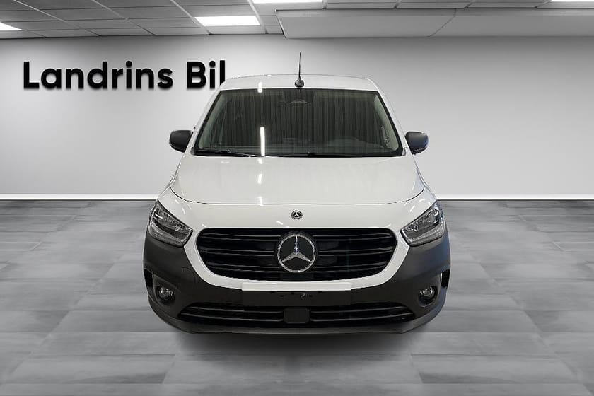 Bild 2 av Mercedes-Benz eCitan L2 Kampanj 2.995 kr / mån OP leasing 0 kr kontant