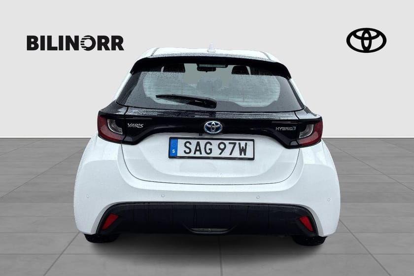 Bild 5 av Toyota Yaris Hybrid 1,5 5D Active/Kamera/Rattvärme/MoK