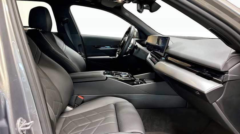 Bild 3 av BMW 530e xDrive Touring 