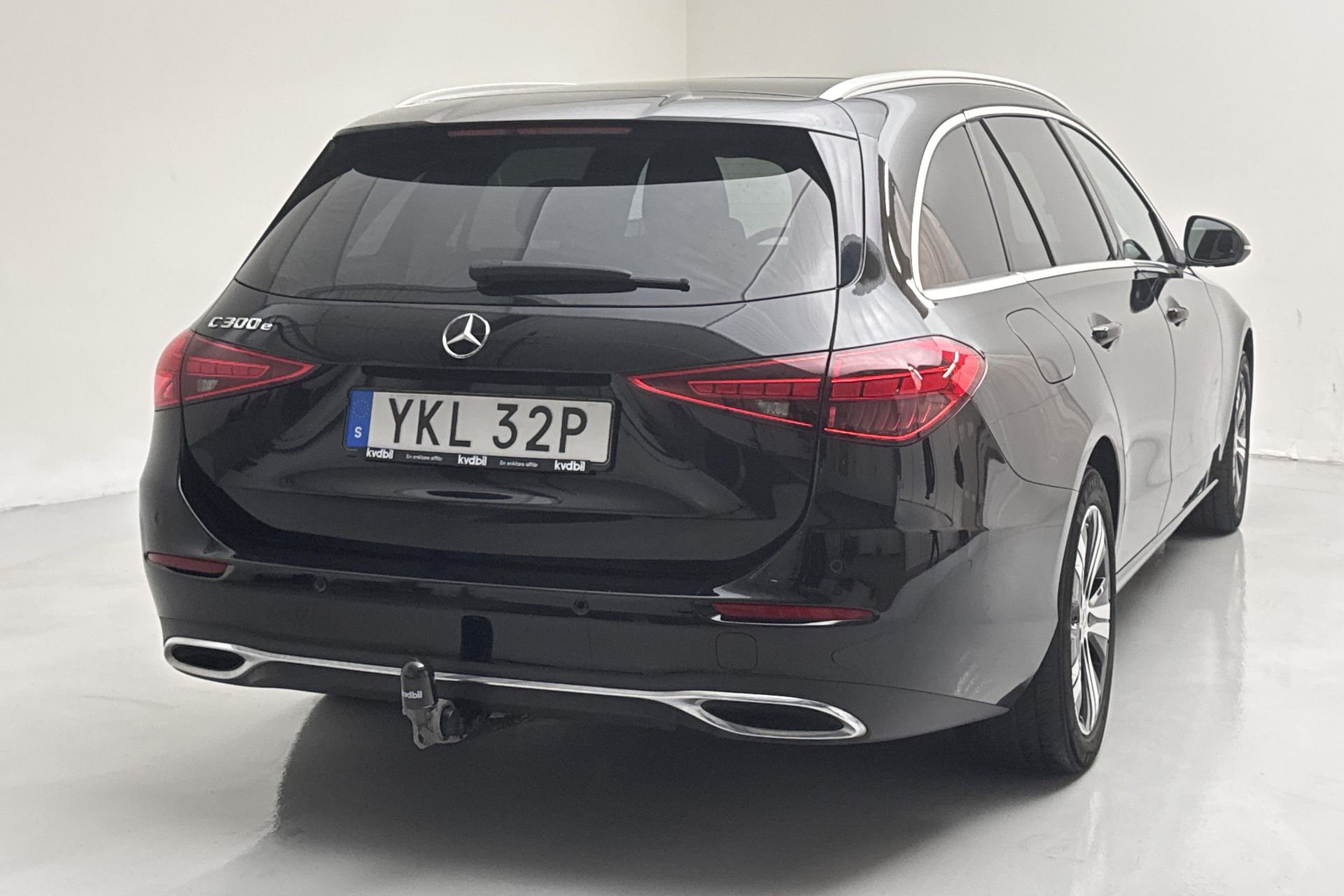 Mercedes-Benz C 300 T e 2023, bild 3/10