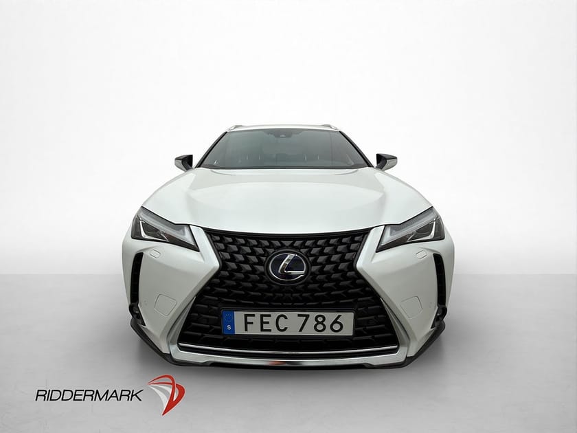 Bild 2 av Lexus UX 250h 184hk Kamera Alcantara Rattvärme Adapt-Fart