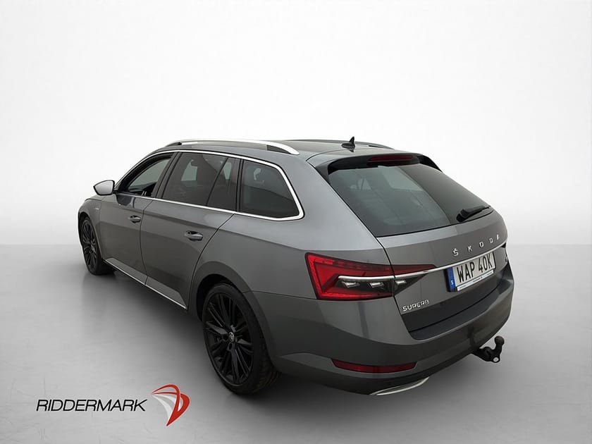Bild 5 av Škoda Superb iV Kombi Skoda PHEV L&K Skinn Cockpit Canton Värmare Drag 218h
