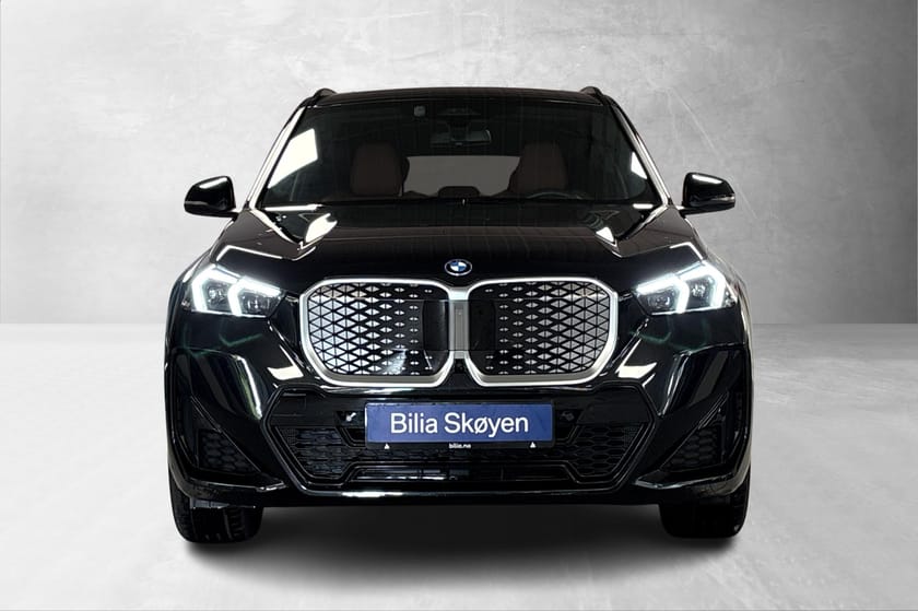 Bilde 2 av BMW iX1 xDrive30